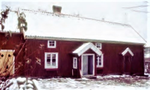 Denna bild har ett alt-attribut som är tomt. Dess filnamn är 1705c-fjallebrohus.jpg